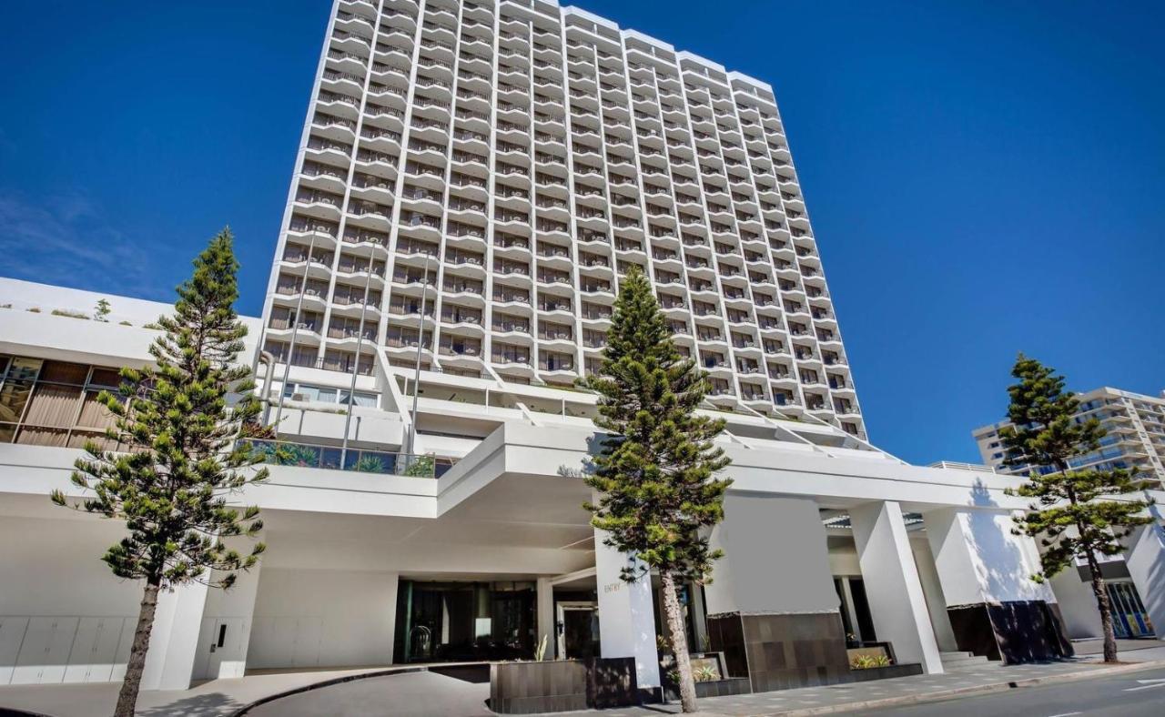 Hotel Apartments On 22 View Avenue, Surfers Paradise Gold Coast Bagian luar foto